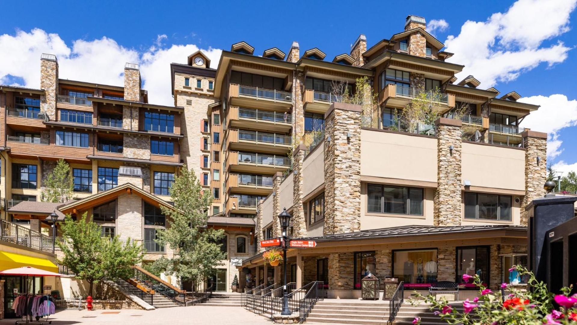 The Landmark Vail Exterior photo